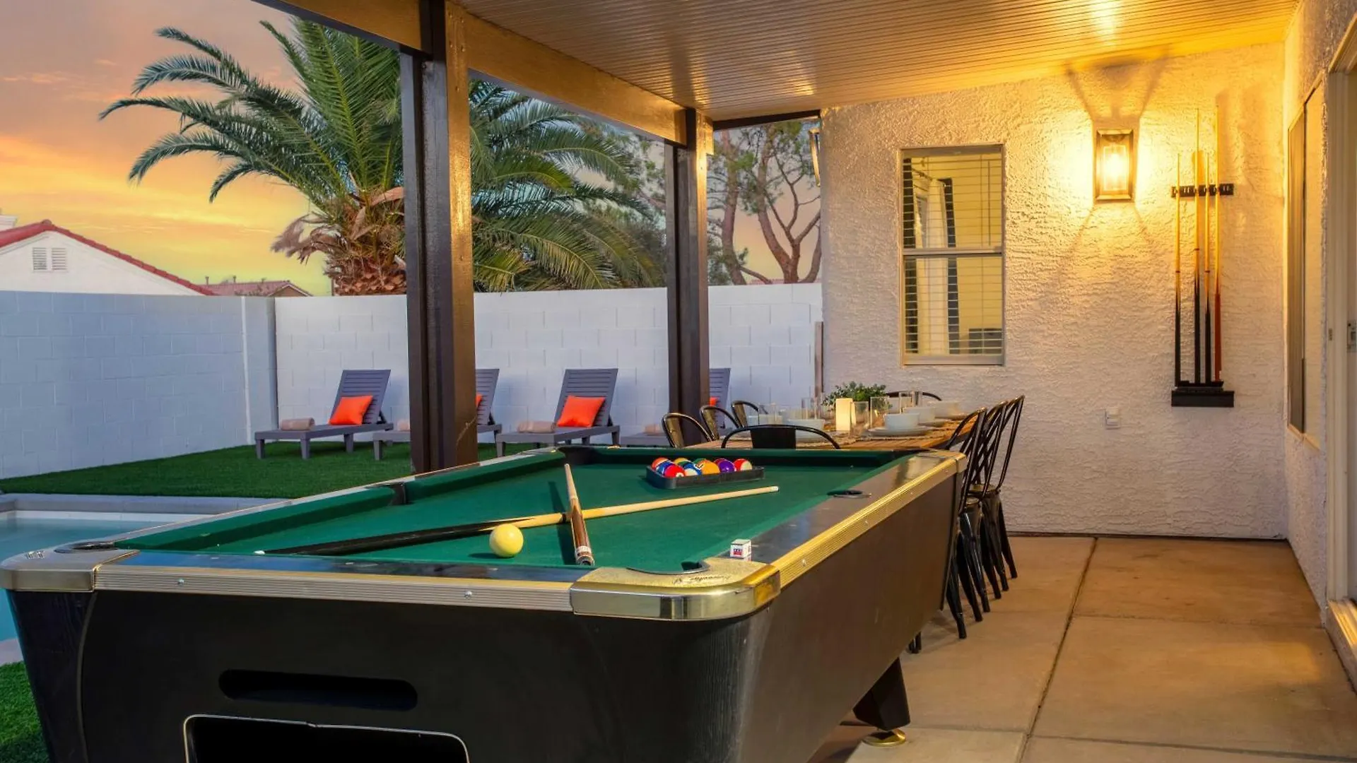 Tatil Evi Spacious 5 Bedroom House With Heated Pool And Jacuzzi Las Vegas